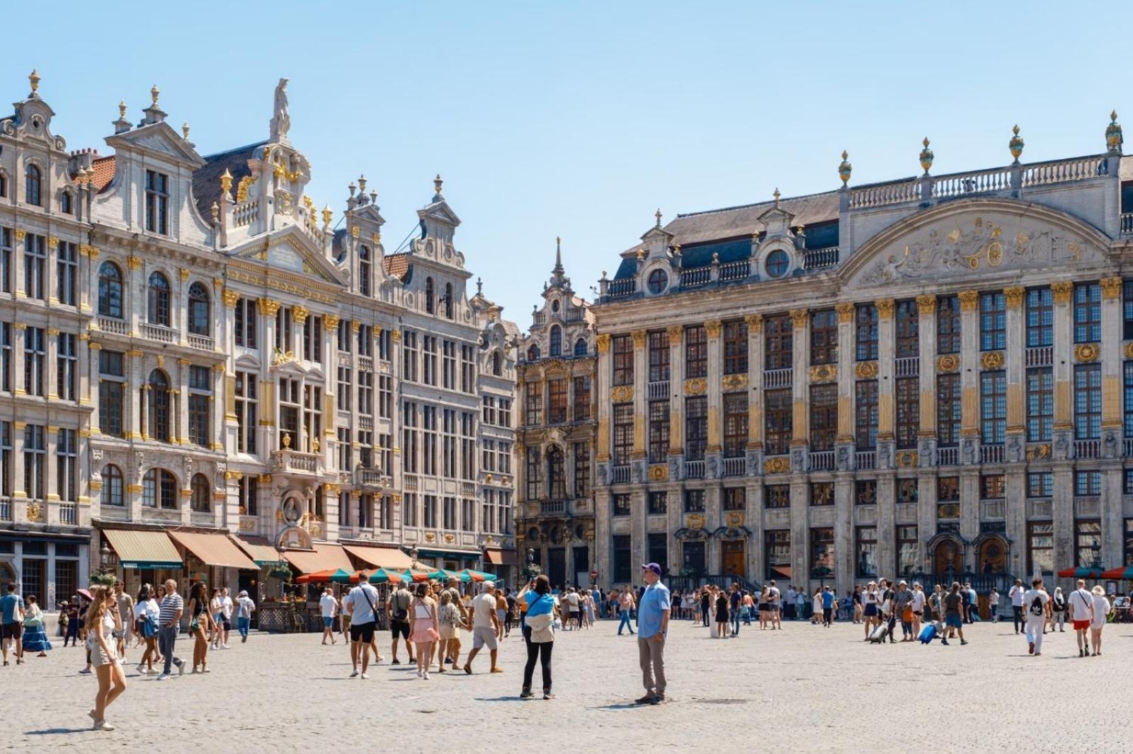 Golden Pearl In Centre Of Brussels Apartment Exterior photo